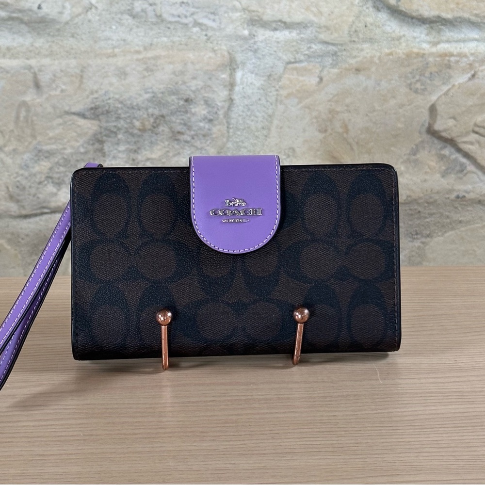Coach Signature Tech Zip Wallet NWT Women gift School purple - Picture 1 of 5